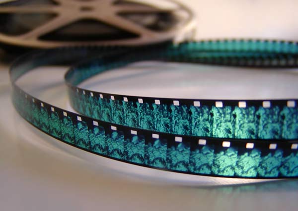 Bobina de cine: suport físic tradicional de les pel·lícules, útil per entendre el concepte de cinema com a art i tecnologia.