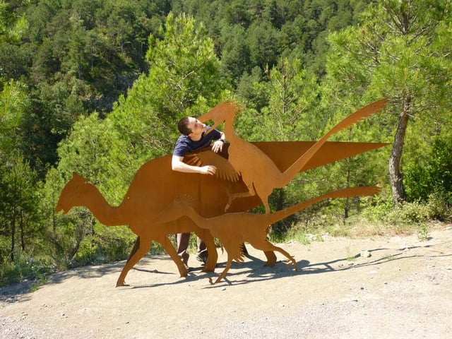 Jaciment paleontològic Mirador del Cretaci a Coll de Nargó amb petjades de dinosaures.