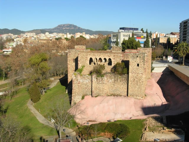 Castell cartoixa de Vallparadís, seu del Museu de Terrassa, un lloc cultural important.