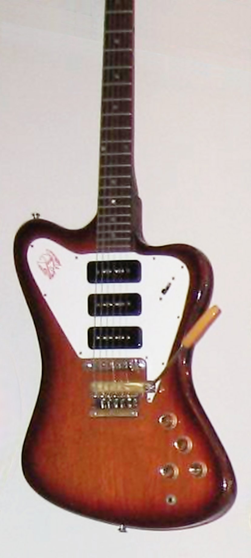 Guitarra elèctrica Gibson Firebird, un model clàssic amb un so potent.